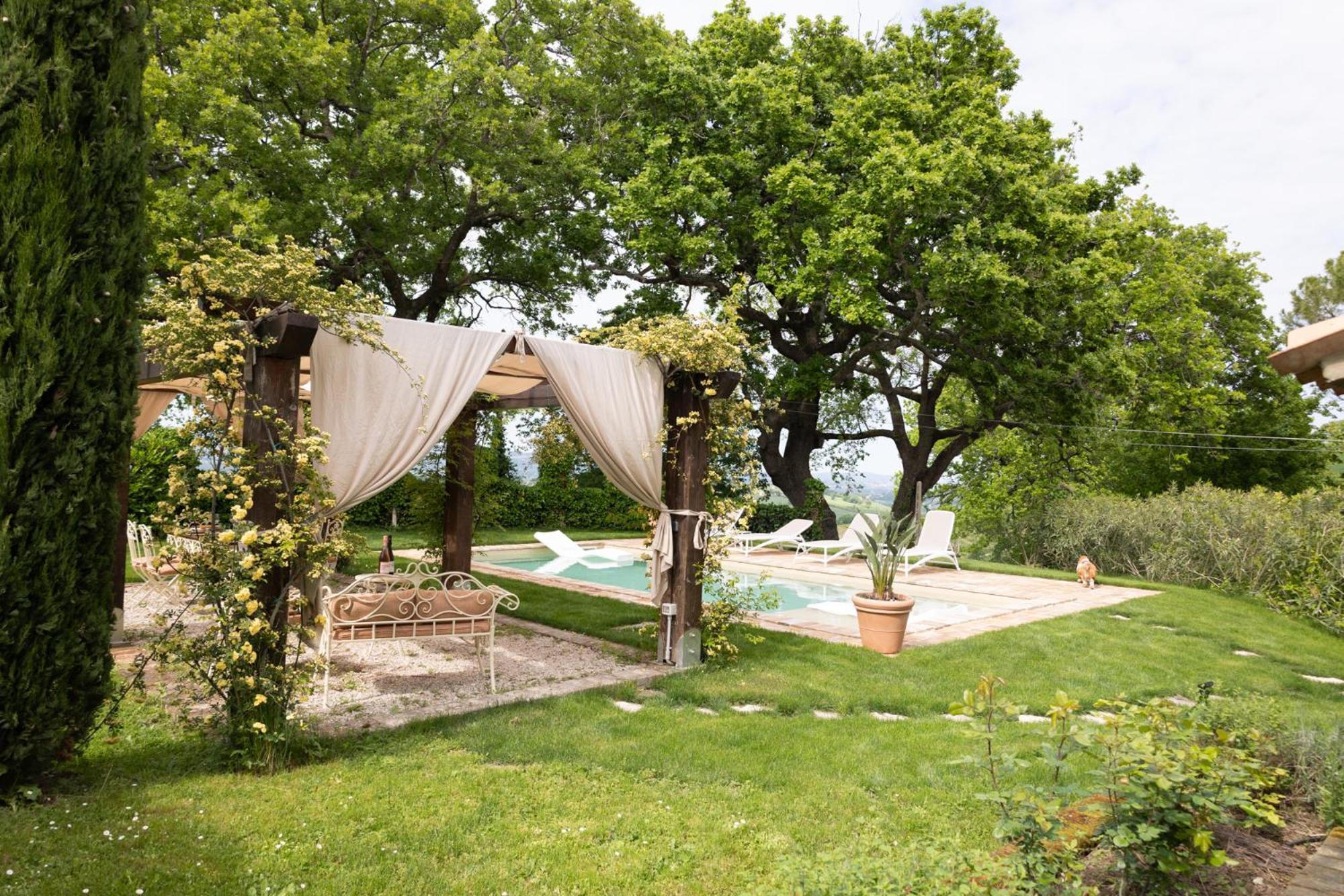 Ca' Le Cerque, Villa Surrounded By The Marche Nature Фоссомброне Экстерьер фото