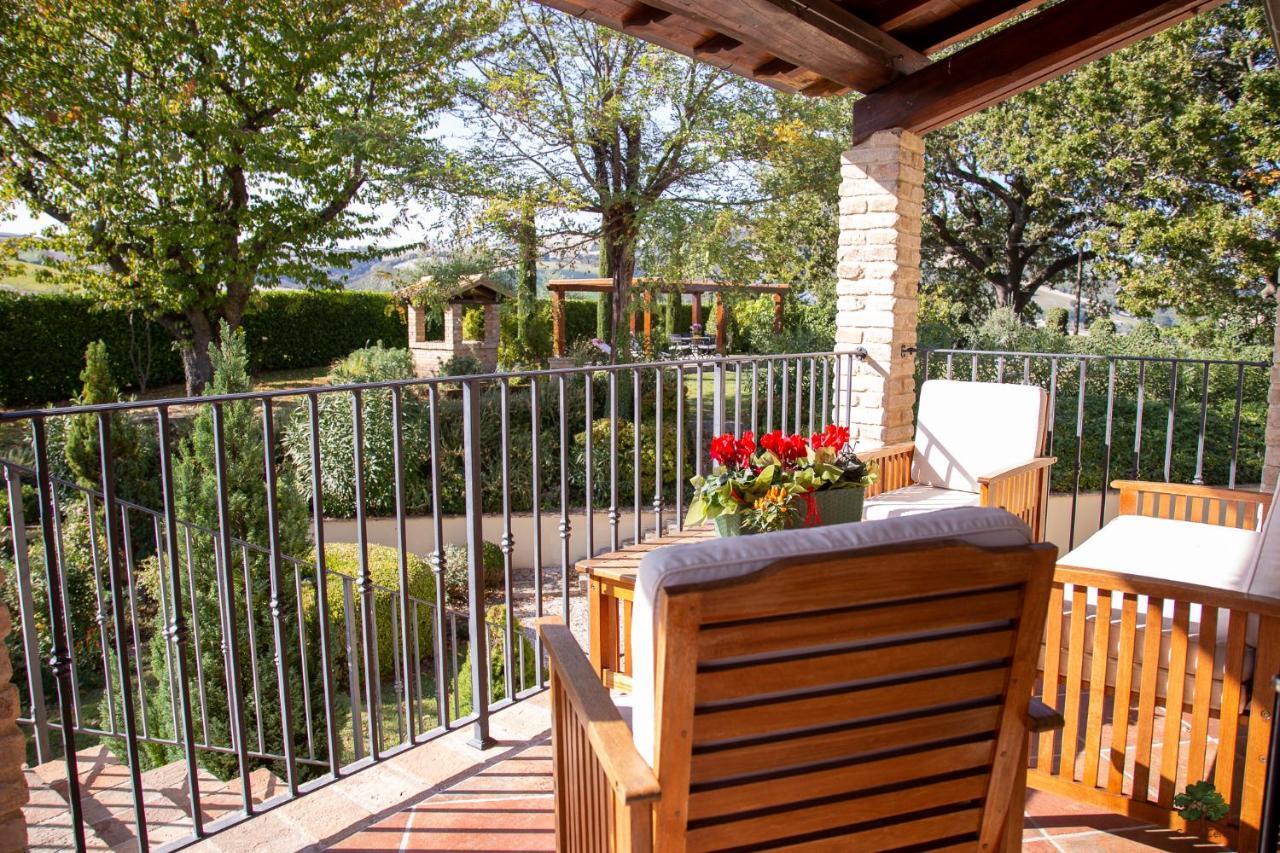 Ca' Le Cerque, Villa Surrounded By The Marche Nature Фоссомброне Экстерьер фото